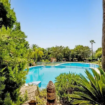 Ubicacion Y Vistas Panoramicas En Nueva Andalucia - Magna 108 Apartmán *