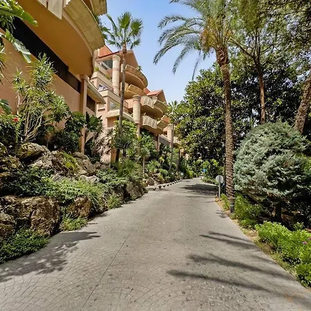 Ubicacion Y Vistas Panoramicas En Nueva Andalucia - Magna 108 Apartment Marbella