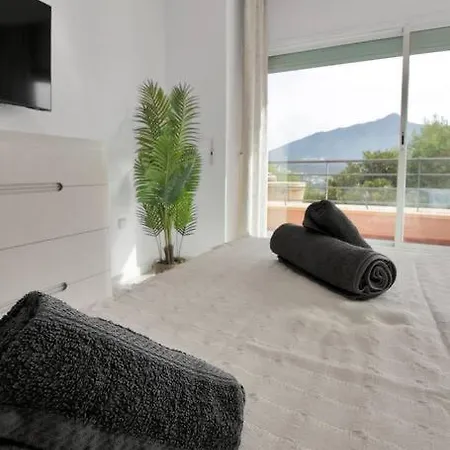 Apartmán Ubicacion Y Vistas Panoramicas En Nueva Andalucia - Magna 108 *